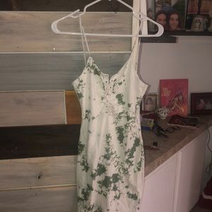 Beautiful dress with straps- small size
